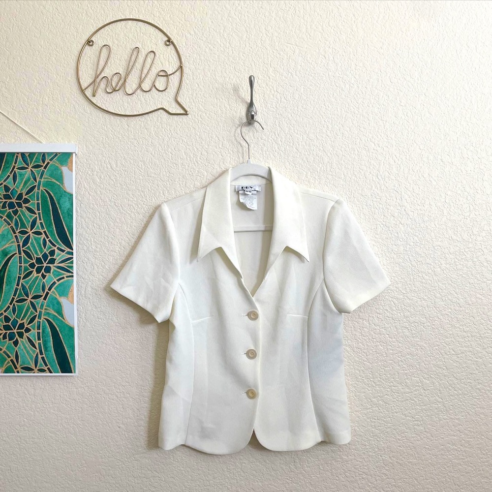 Ivory collared shirt, NWT vintage